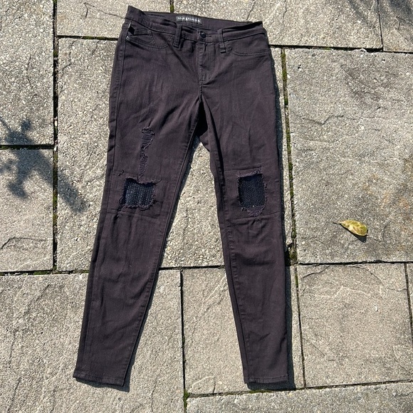 Rock & Republic Kashmiere distress jeans with black sequin knee holes patches - Picture 6 of 12